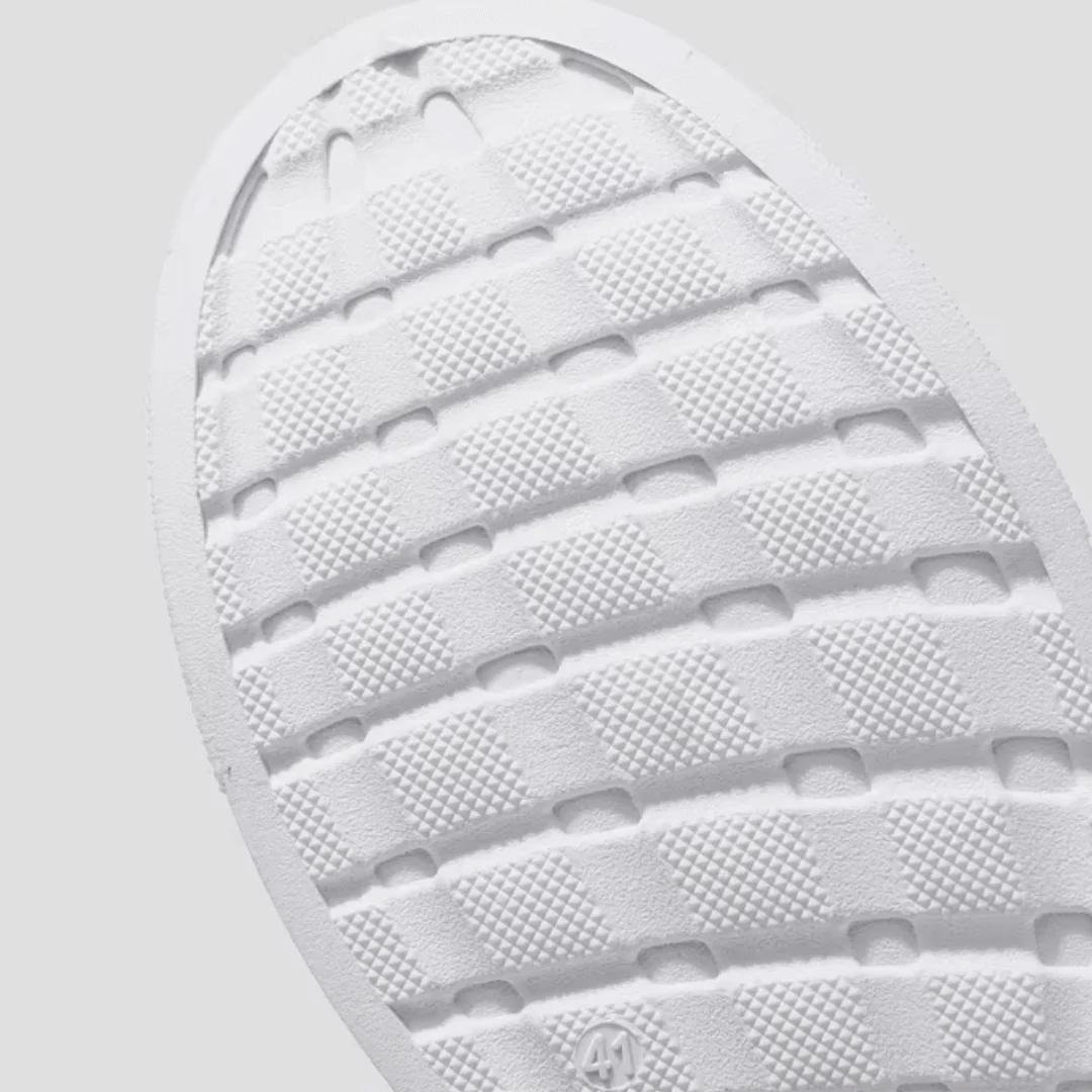 Cuero | Zapatillas de piel vegana elegantes