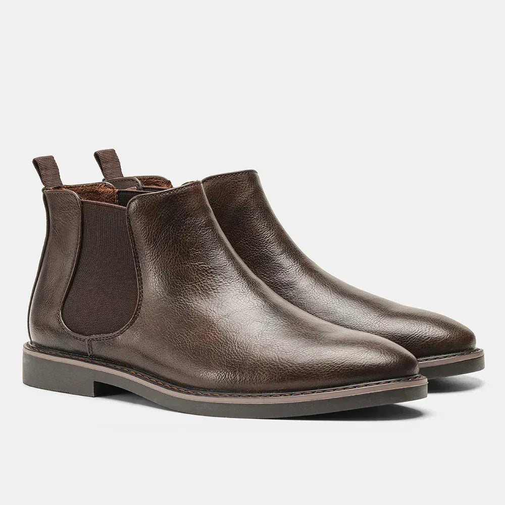 Clásico | Botín Chelsea de cuero para hombre