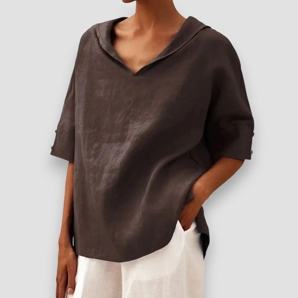 Lino V | Camiseta de lino con escote en V