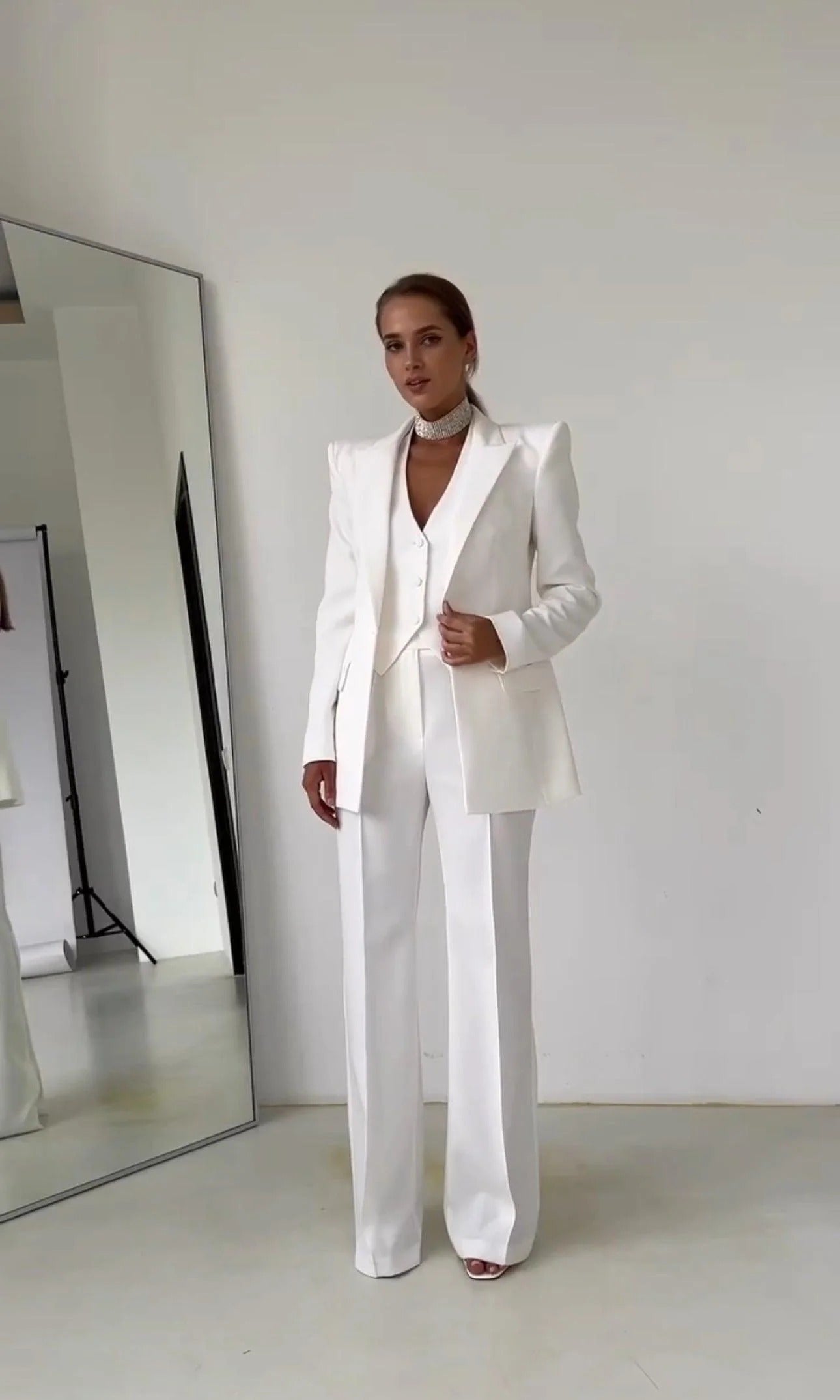 Imperial | Traje de tres piezas de mujer
