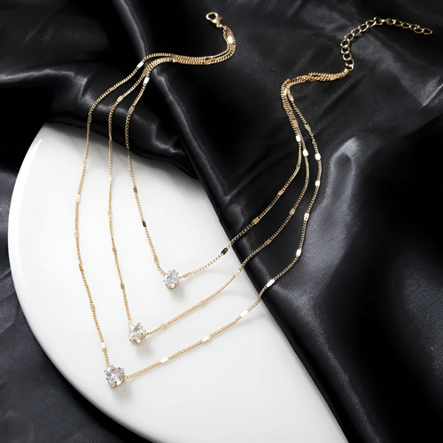 Alma | Collar con colgante elegante