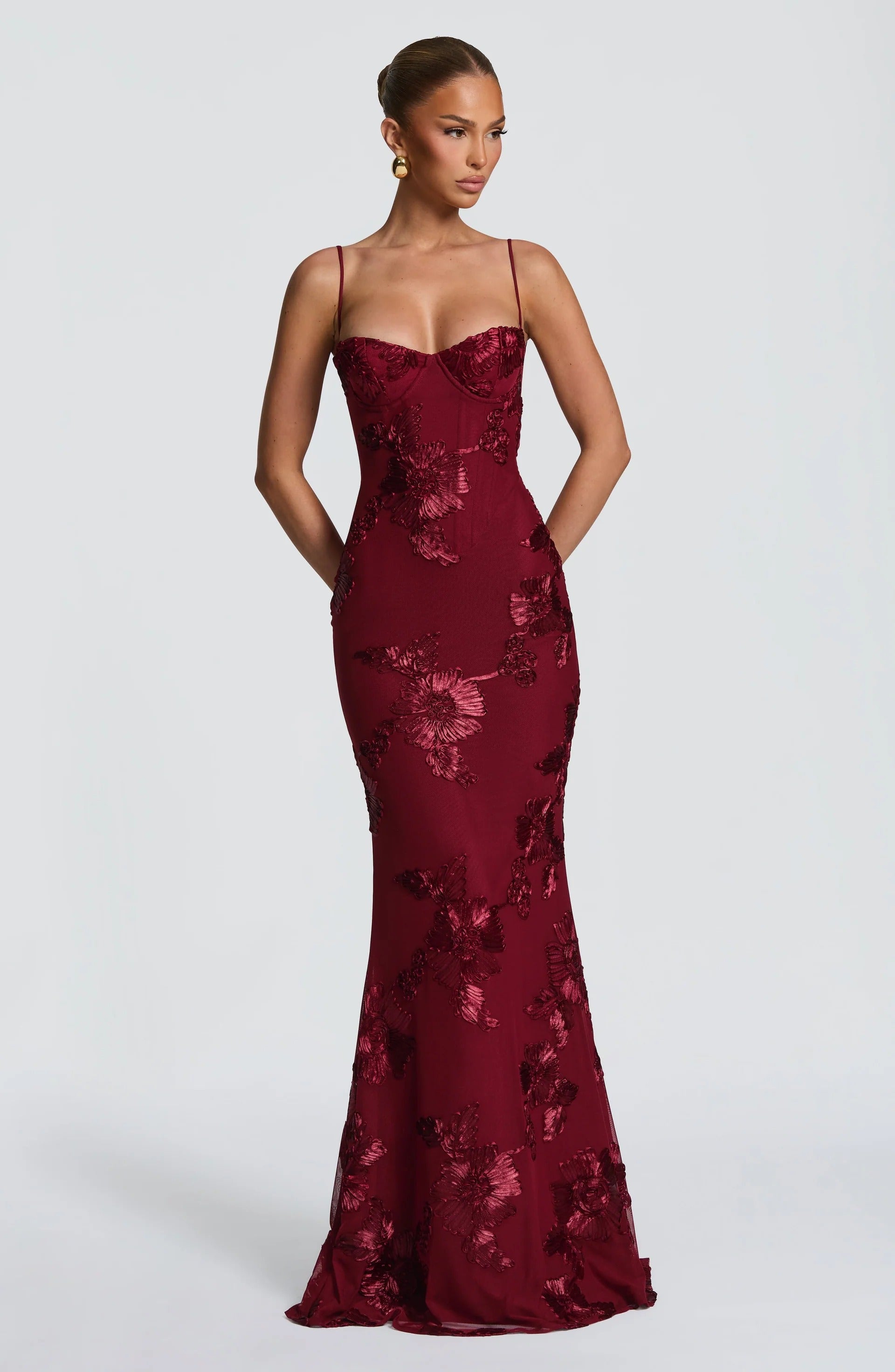 Gabriela | Vestido maxi corsé con detalles florales