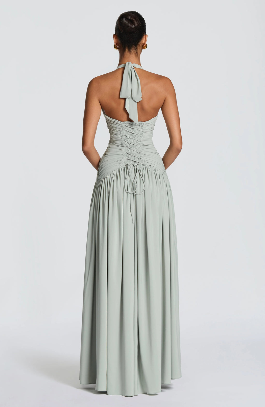 Martina | Vestido maxi halter con efecto drapeado