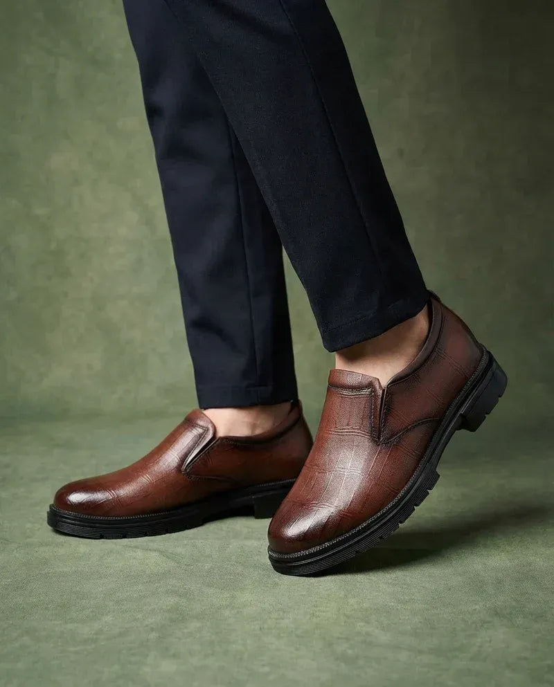 Calvetti | Mocasín de piel texturizada para hombre
