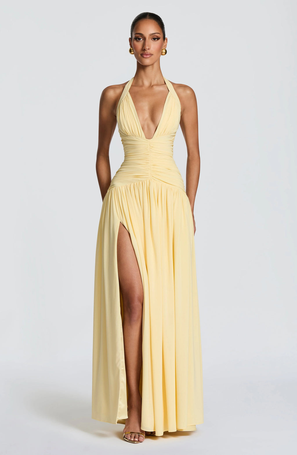 Martina | Vestido maxi halter con efecto drapeado